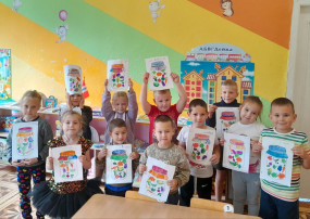 Аппликация с элементами рисования "Осень в банке". Аппликация с элементами рисования "Осень в банке".